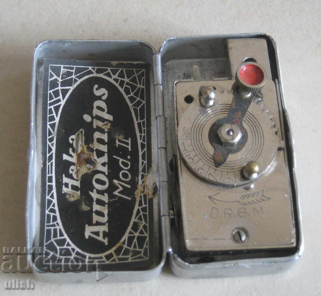 Autoknip II Germany old mechanical photo camera timer box with price 30.00 BGN | € 15.34