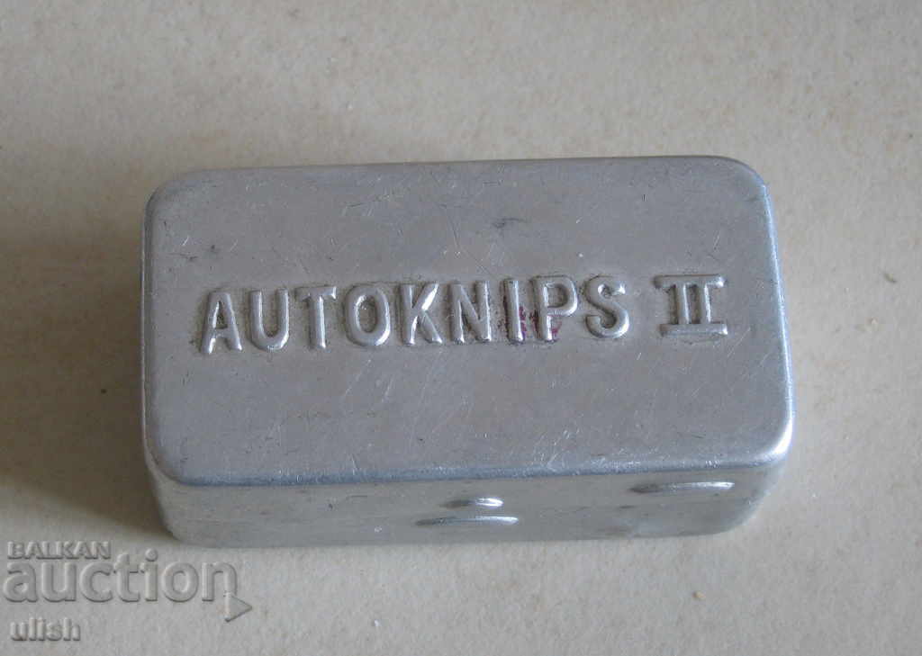 Autoknip II Germany стар механичен фото камера таймер кутия