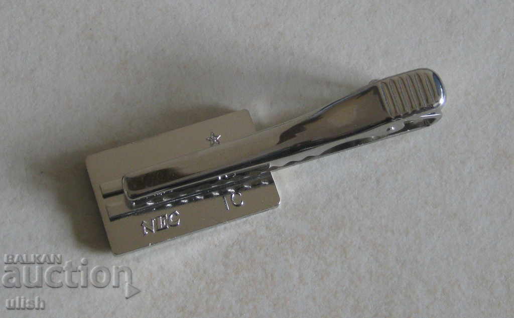 NEC old pin clip clip mint with box - 5 NEC old pin clip clip mint with box - 5