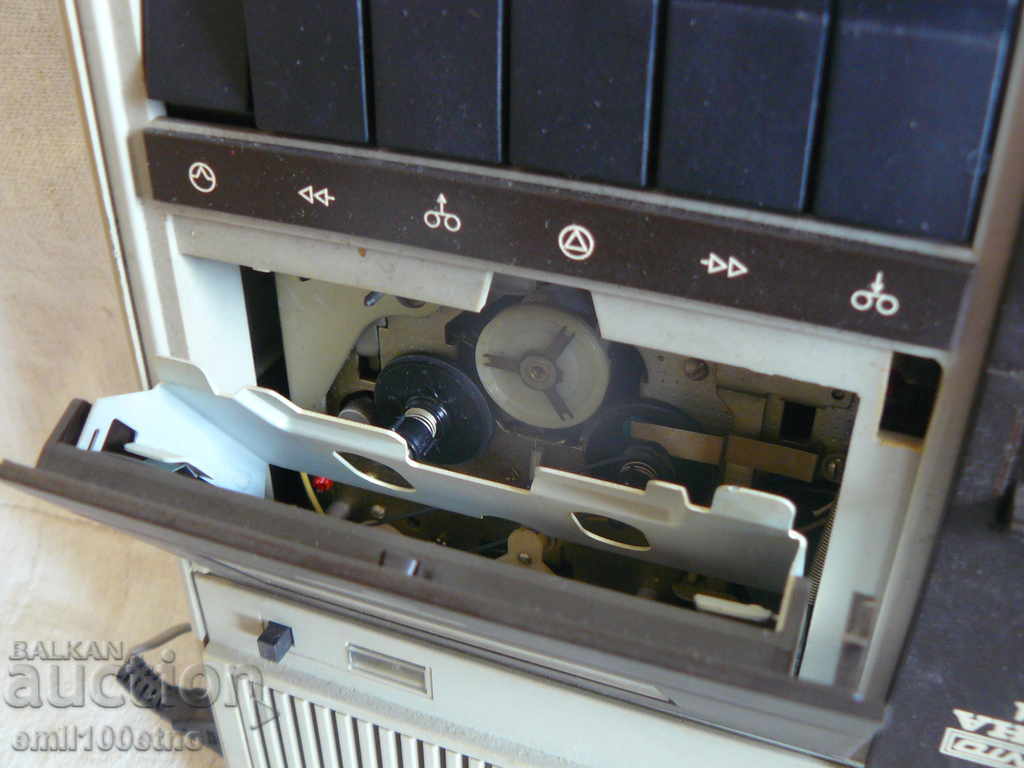 Cassette player SPRING by TENTO USSR - 6 Cassette player SPRING by TENTO USSR - 6