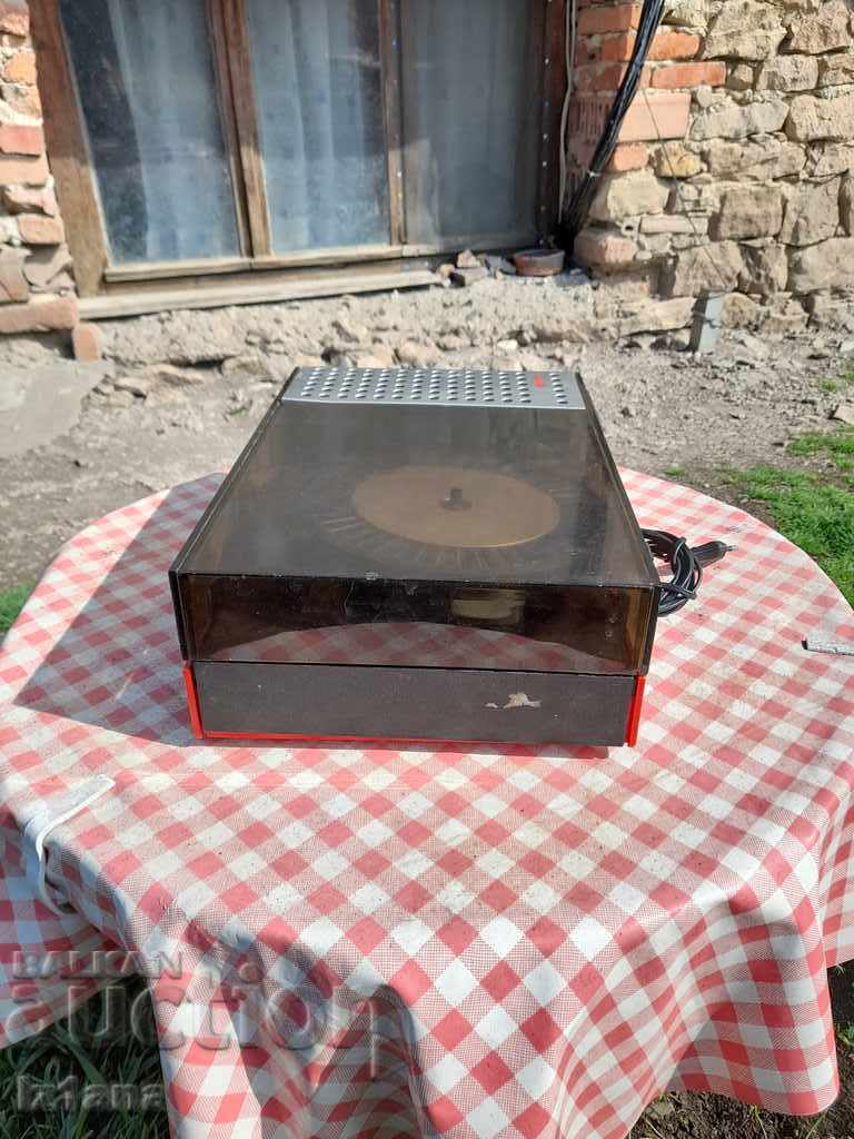 Delivery of Unitra Fonica turntable Delivery of Unitra Fonica turntable