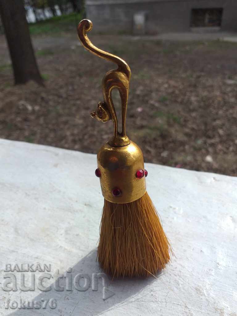 OLD SHAVING BRUSH CAT BRONZE - 5 OLD SHAVING BRUSH CAT BRONZE - 5