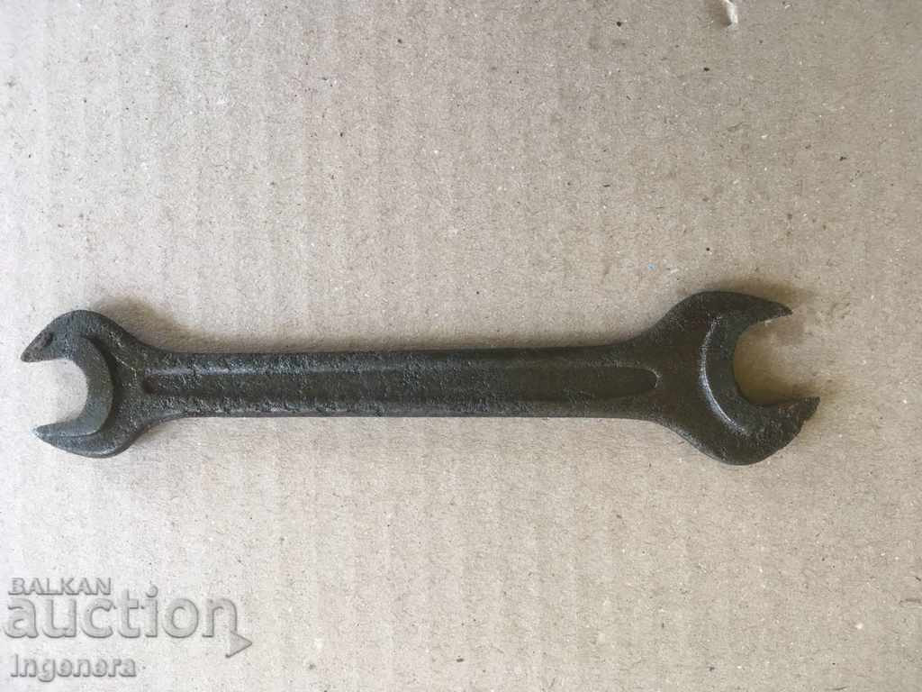 ΕΡΓΑΛΕΙΟ ΚΛΕΙΔΙΩΝ ΑΠΟ ΤΟ ΣΟΚΑ - 5 ΕΡΓΑΛΕΙΟ ΚΛΕΙΔΙΩΝ ΑΠΟ ΤΟ ΣΟΚΑ - 5