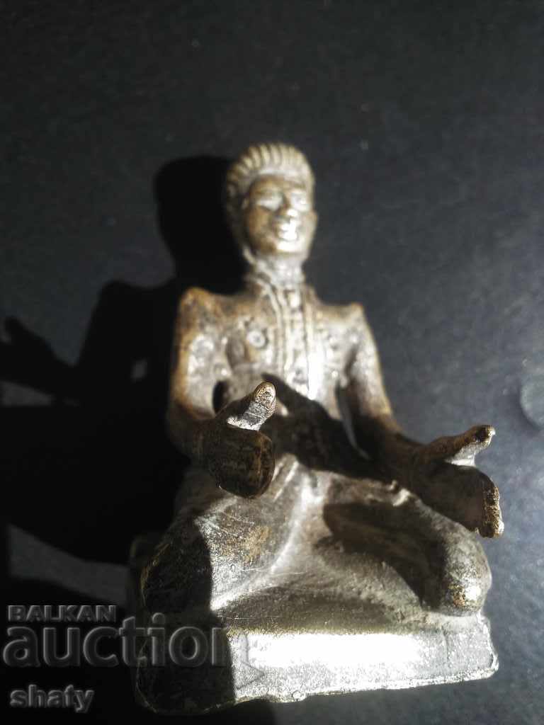 Old bronze statuettes. Bronze Figures - 6