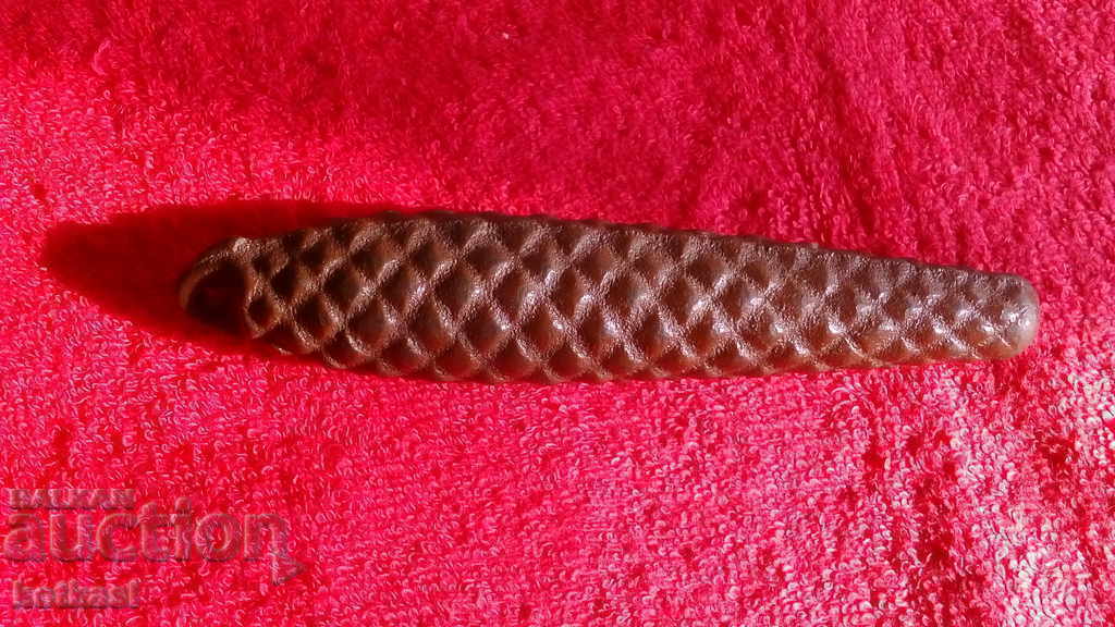 Παλιό βάρος μαχαιριού για κούκου ρολόι τοίχου ΕΣΣΔ με τιμή 16.00 BGN | € 8.18 Παλιό βάρος μαχαιριού για κούκου ρολόι τοίχου ΕΣΣΔ με τιμή 16.00 BGN | € 8.18