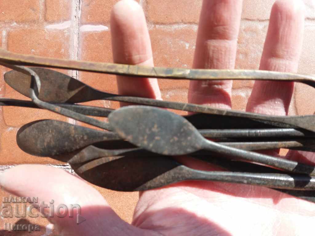 Delivery of OLD TOOLS FOR POTTERY POTTERY Delivery of OLD TOOLS FOR POTTERY POTTERY