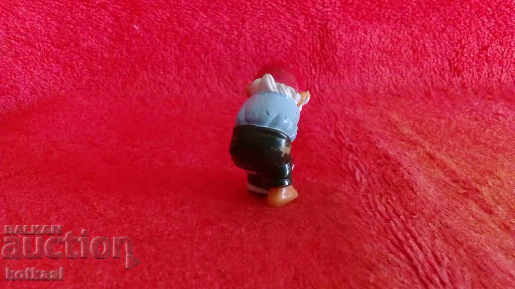 Delivery of Small figure Dwarf Delivery of Small figure Dwarf