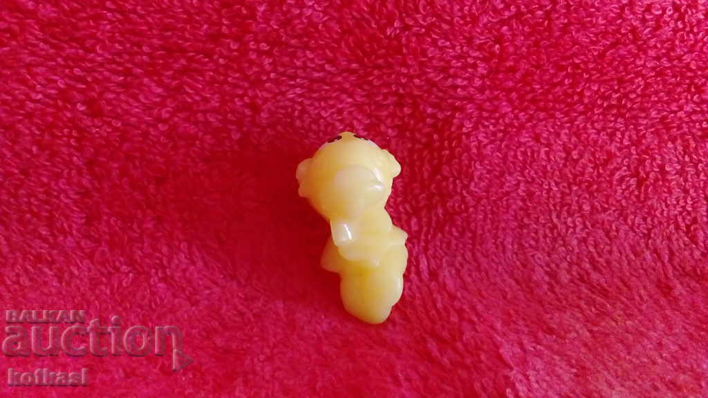 Delivery of Small figure Child Delivery of Small figure Child