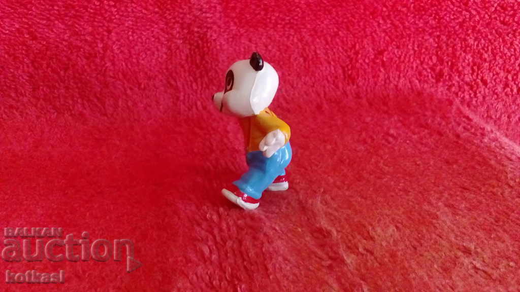 Delivery of Small Bear figure