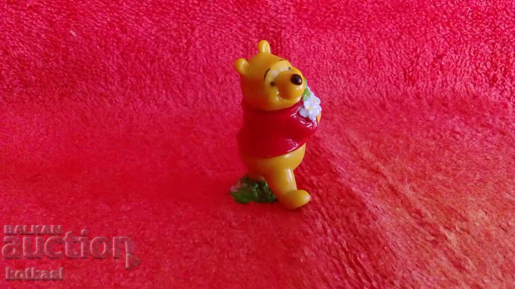 Small figure Bear with flowers with price 3.50 BGN | € 1.79 Small figure Bear with flowers with price 3.50 BGN | € 1.79