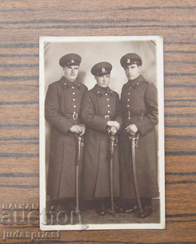 Kingdom of Bulgaria photo of Bulgarian Officers with saber saber with price 20.00 BGN | € 10.23