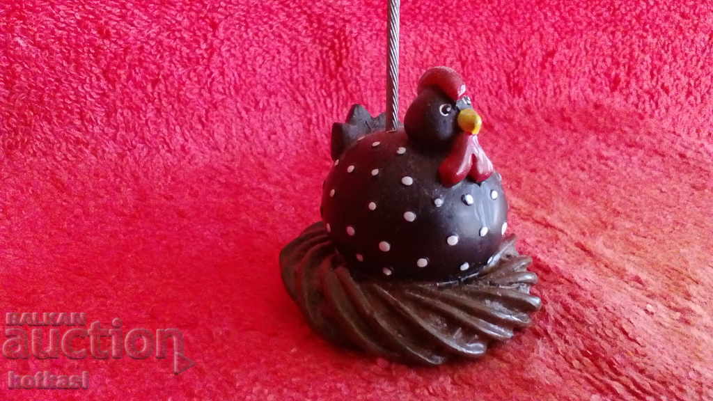 Μικρή φιγούρα αναμνηστικό μενταγιόν Κότα με τιμή 3.50 BGN | € 1.79 Μικρή φιγούρα αναμνηστικό μενταγιόν Κότα με τιμή 3.50 BGN | € 1.79