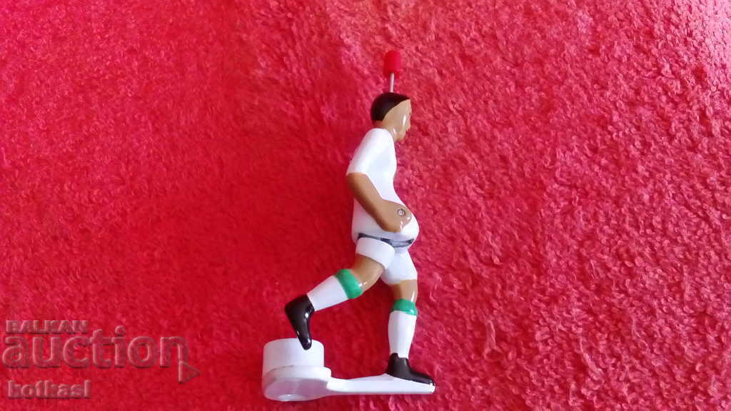 Delivery of Metal sports figure of a football player Saudi Arabia Delivery of Metal sports figure of a football player Saudi Arabia