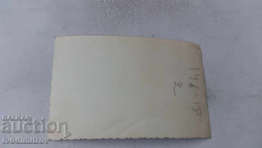 Photo Tourists with price 2.65 BGN | € 1.35 Photo Tourists with price 2.65 BGN | € 1.35