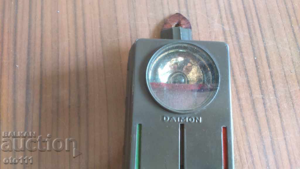 Auction OLD FLASHLIGHT, SPOTLIGHT - DAIMON Auction OLD FLASHLIGHT, SPOTLIGHT - DAIMON