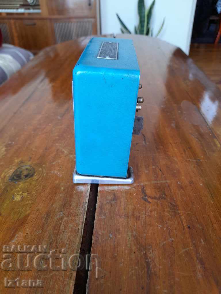 Доставка на Стар настолен часовник касичка,Учителска каса Доставка на Стар настолен часовник касичка,Учителска каса