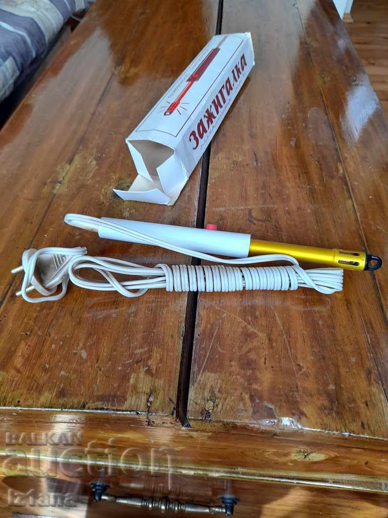 Old stove lighter, lighter with price 22.00 BGN | € 11.25 Old stove lighter, lighter with price 22.00 BGN | € 11.25