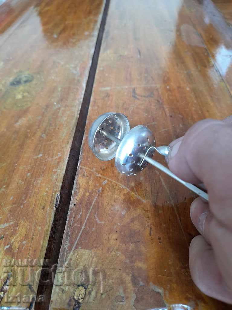 Auction Old appliance, tea pot Auction Old appliance, tea pot