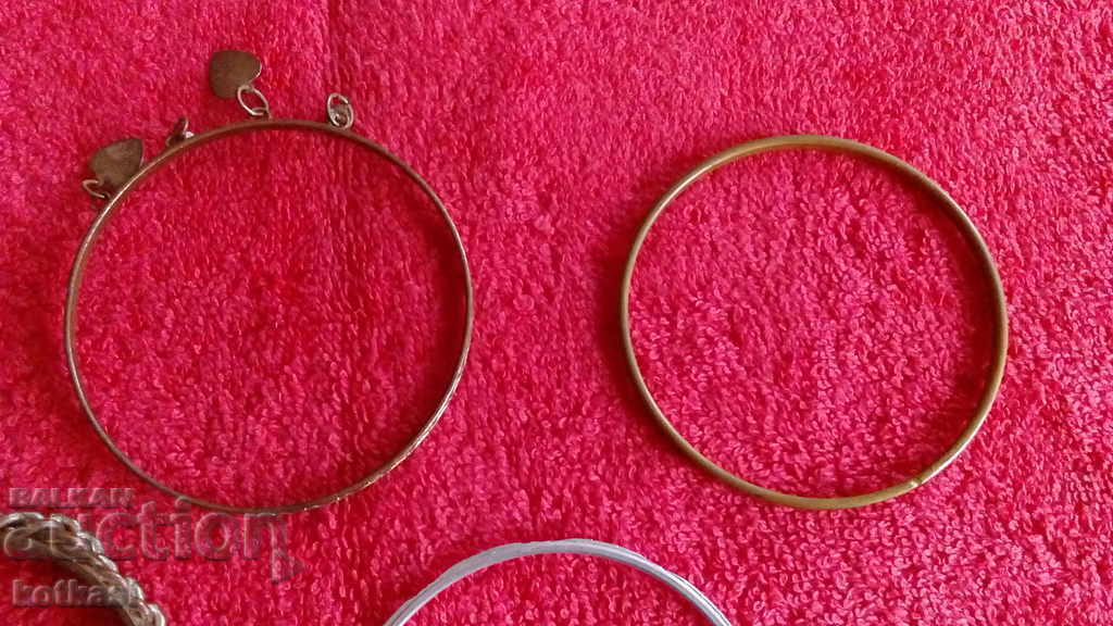 Auction Lot 5 old metal bracelets Auction Lot 5 old metal bracelets