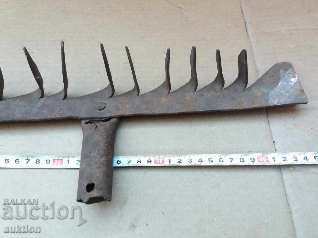 STAR TERMAK, AGRICULTURAL TOOL - PRIMITIVE - 6 STAR TERMAK, AGRICULTURAL TOOL - PRIMITIVE - 6