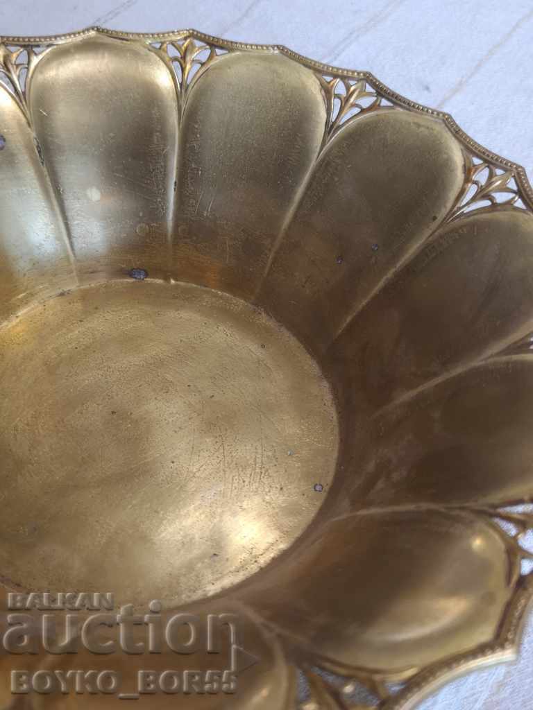 Auction Antique Bronze Vessel Fruit Holder for Room Auction Antique Bronze Vessel Fruit Holder for Room