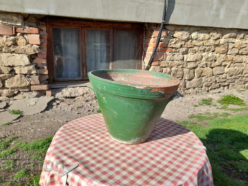 Oală ceramică veche
