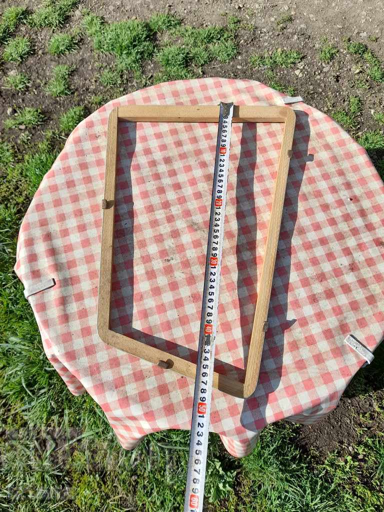 Old mirror frame with price 10.00 BGN | € 5.11 Old mirror frame with price 10.00 BGN | € 5.11