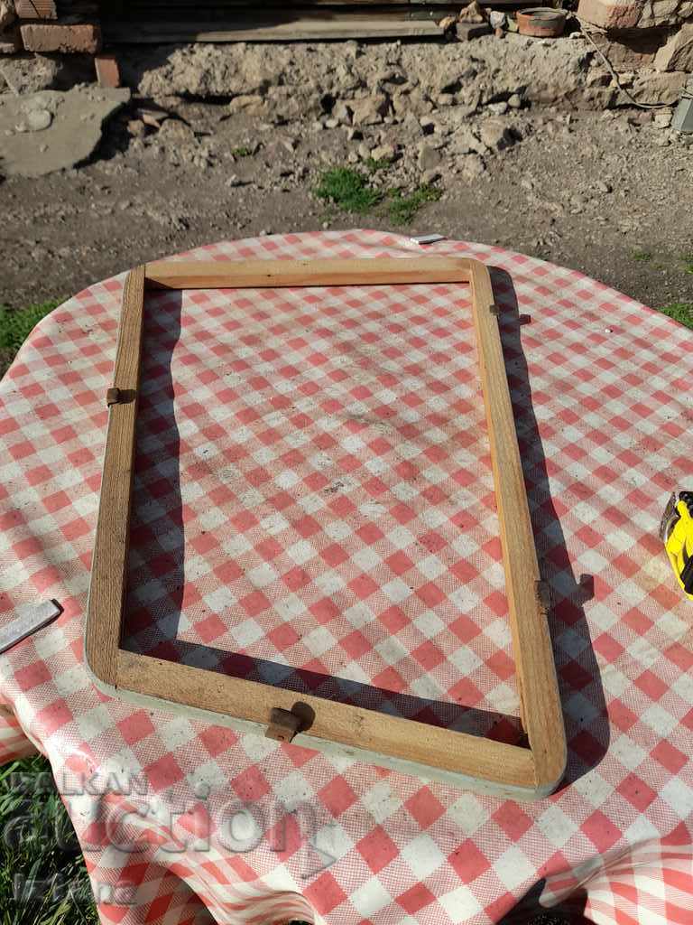 Delivery of Old mirror frame Delivery of Old mirror frame