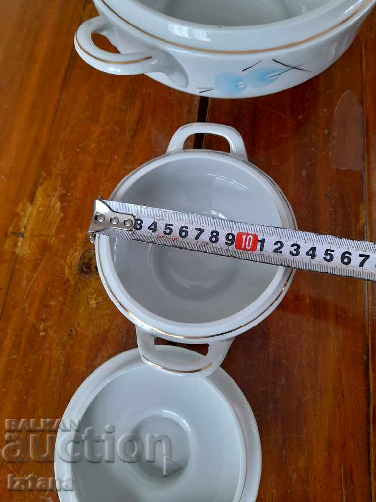 Delivery of Star Porcelain Staple Delivery of Star Porcelain Staple