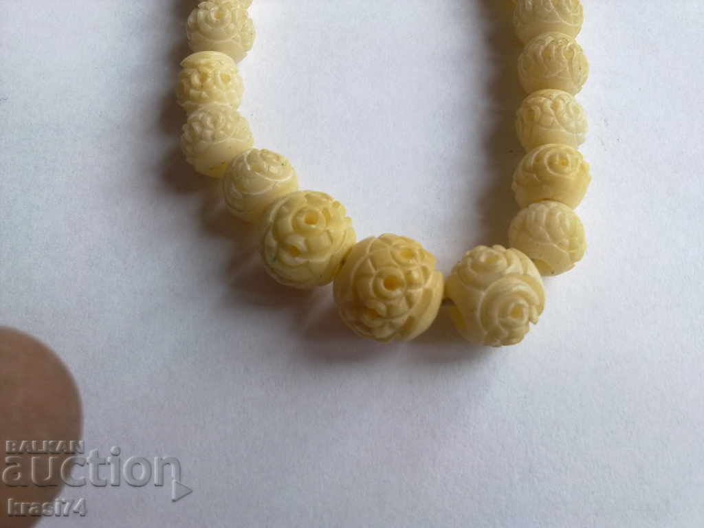 Bone necklace with price 20.00 BGN | € 10.23 Bone necklace with price 20.00 BGN | € 10.23