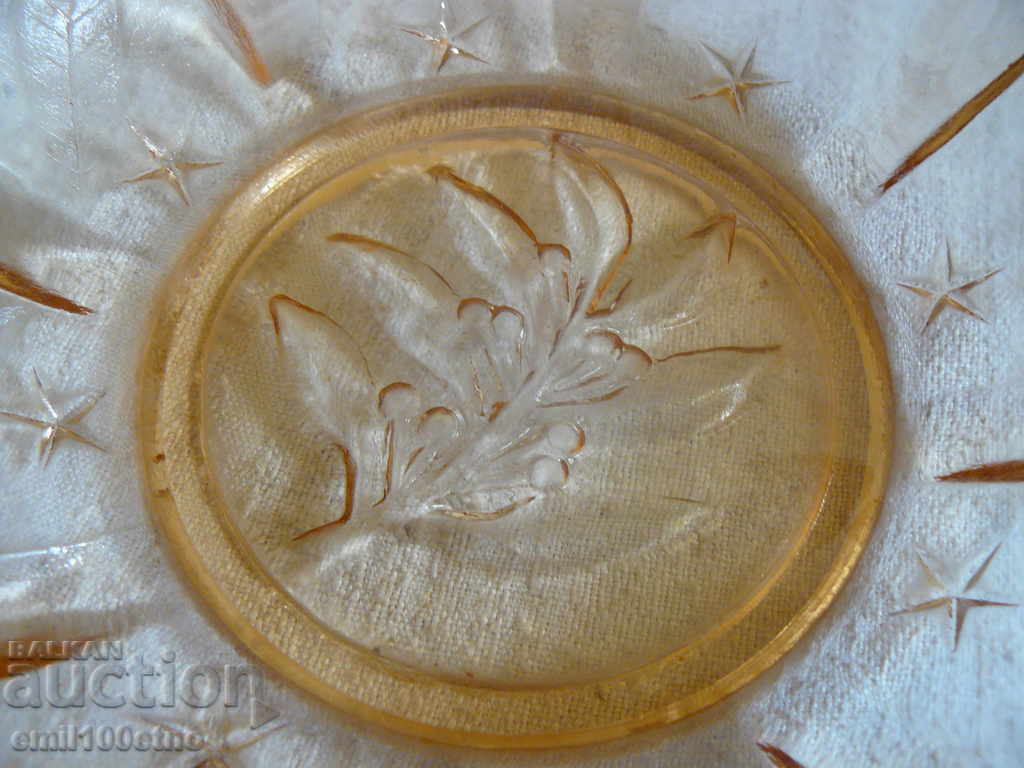 Licitație Bol vechi de fructe cu vitralii