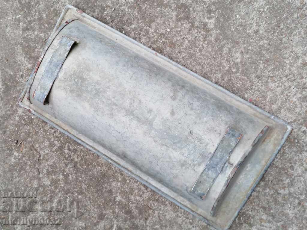 Old galvanized trough minion trough bowl basin - 7 Old galvanized trough minion trough bowl basin - 7