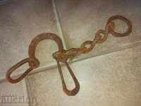 OLD AUTHENTIC HAND FORGED PIECE OF BUKAI PRANGI HANDCUFFS