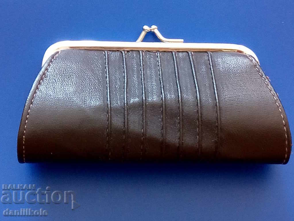 Delivery of *$*Y*$* LOT BGA BALKAN - WALLET + 6 BADGES EXCELLENT *$*Y*$* Delivery of *$*Y*$* LOT BGA BALKAN - WALLET + 6 BADGES EXCELLENT *$*Y*$*