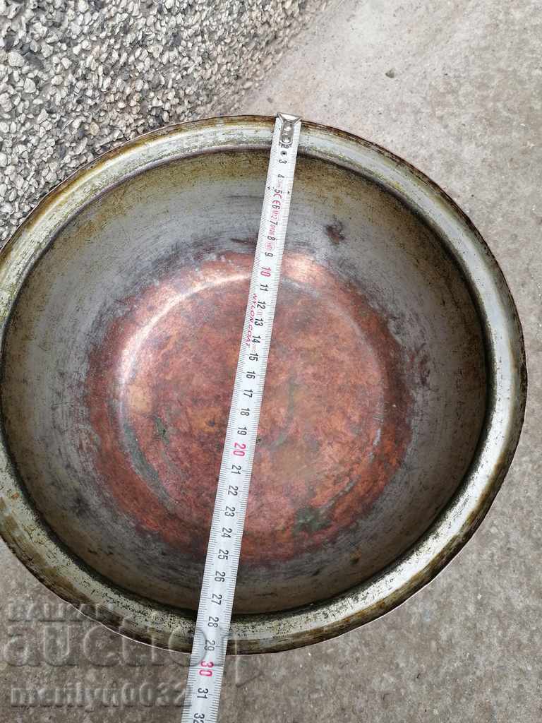 Oala de cupru fara capac cupru vas de cupru cazan basan cu preț 78.00 BGN | € 39.88 Oala de cupru fara capac cupru vas de cupru cazan basan cu preț 78.00 BGN | € 39.88