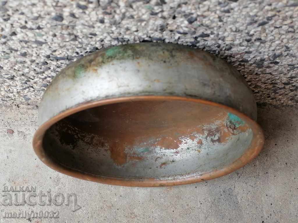 Licitație Cada de baie din cupru, hamam, panica sahan, sfarsitul secolului al XIX-lea Licitație Cada de baie din cupru, hamam, panica sahan, sfarsitul secolului al XIX-lea