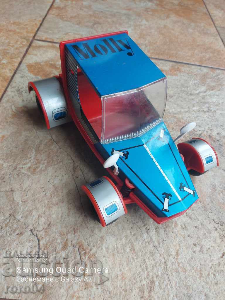 ΦΥΛΛΟ ΜΕΤΑΛΛΙΚΟ SUV - MOLLY - GDR