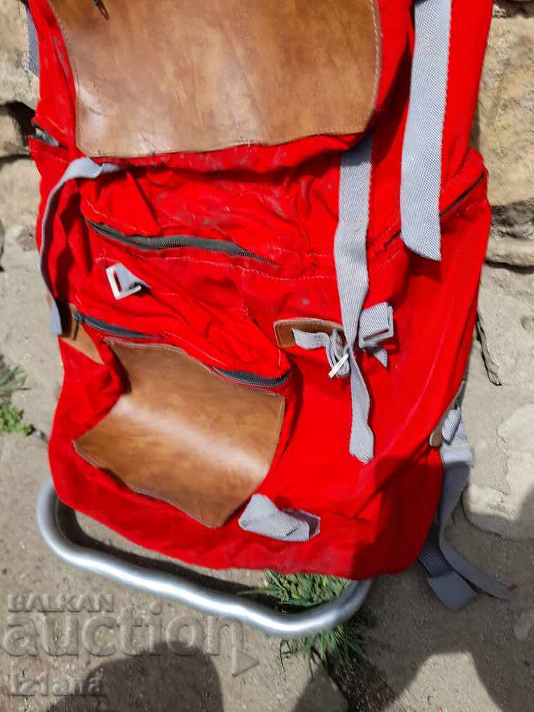 Auction Old backpack, Youth DSO Mladost Auction Old backpack, Youth DSO Mladost
