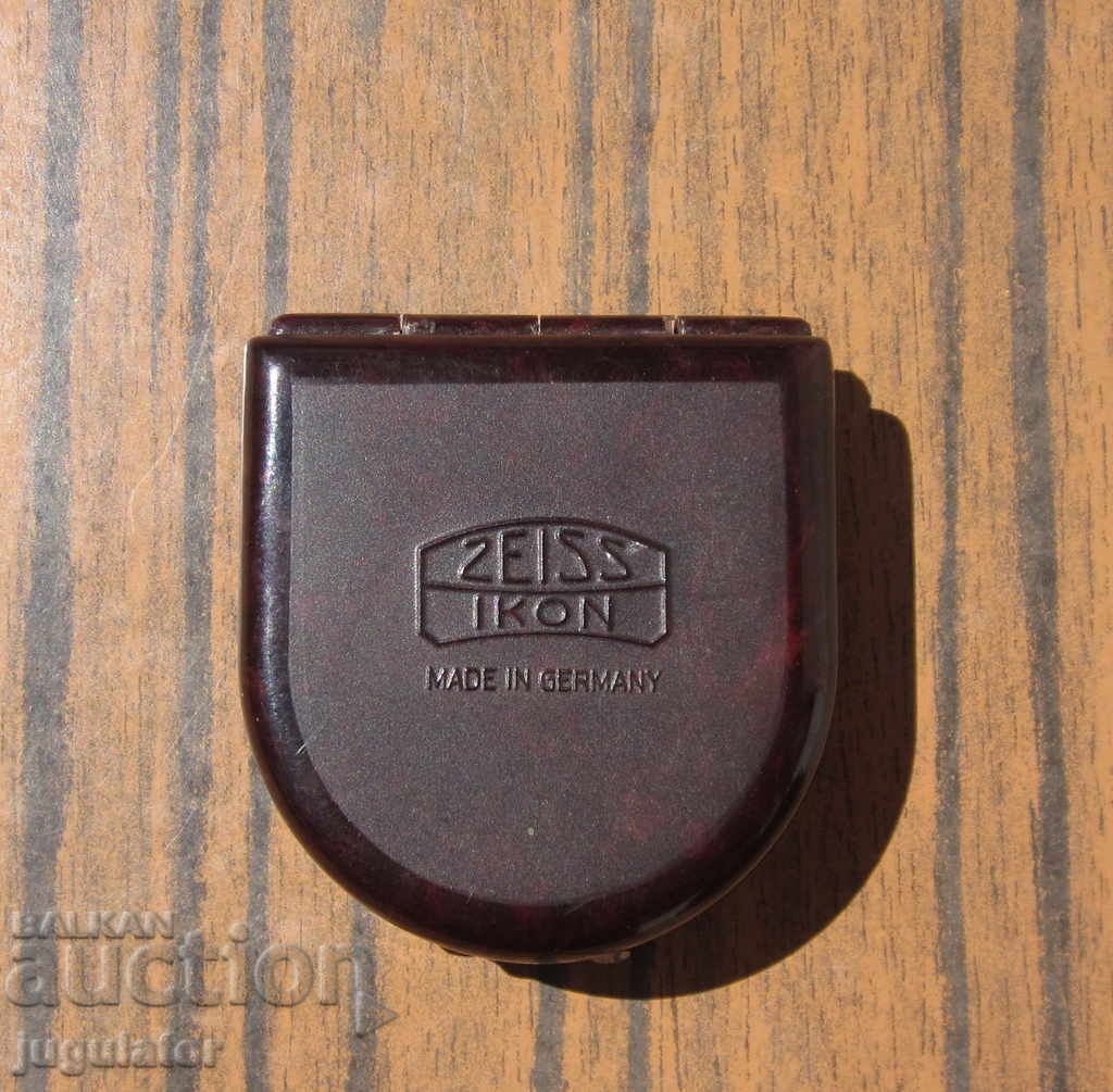 ZEISS IKON German filter with case for bellows camera - 6 ZEISS IKON German filter with case for bellows camera - 6