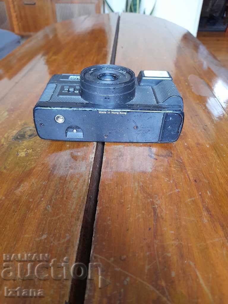 Old Revue 250 F camera - 6