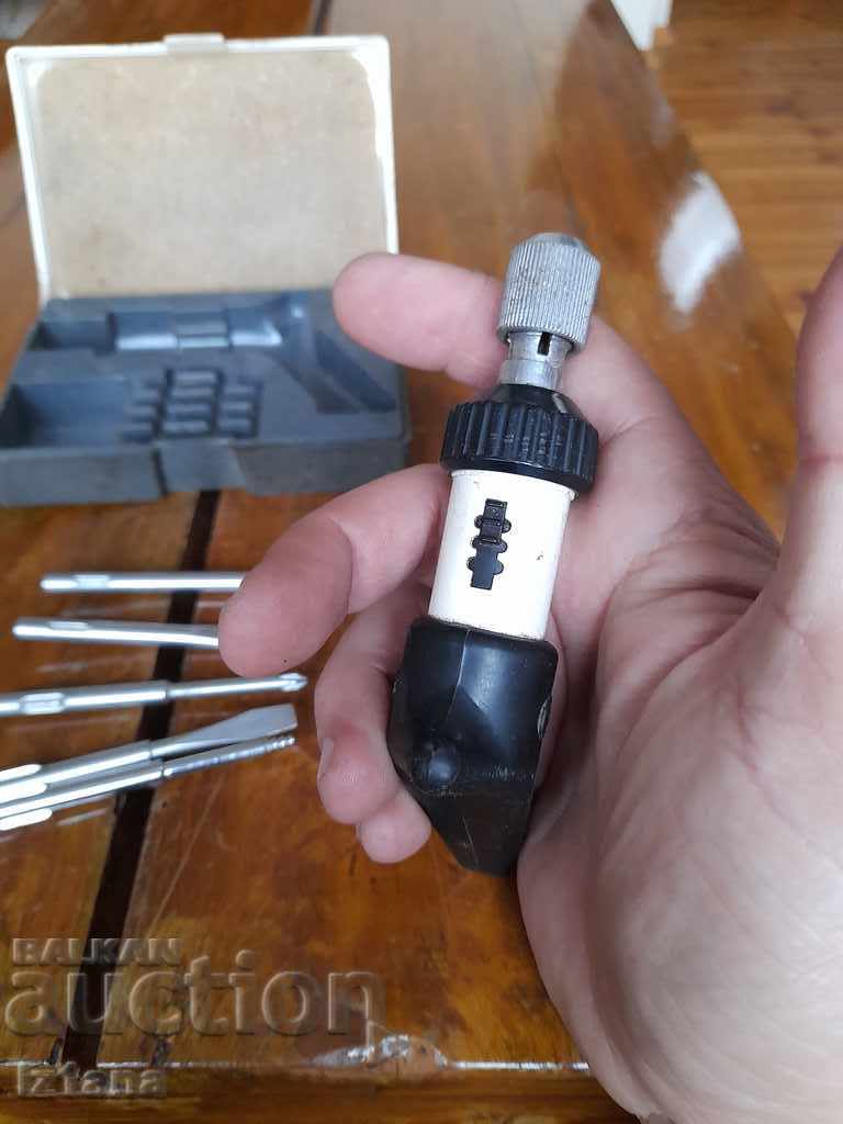 An old mechanical screwdriver - 6