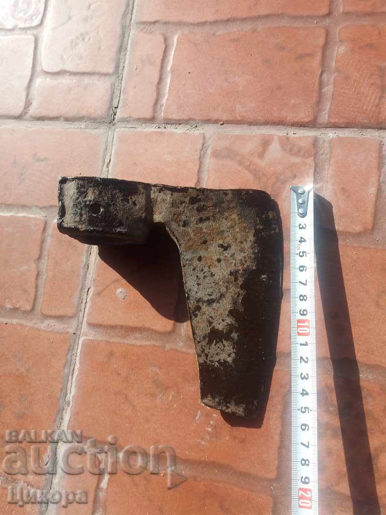 Auction  OLD AX WITH STAMP MARKING