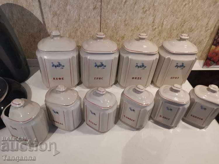 Παράδοση Παλιά μπαχαρικά μπαχαρικά