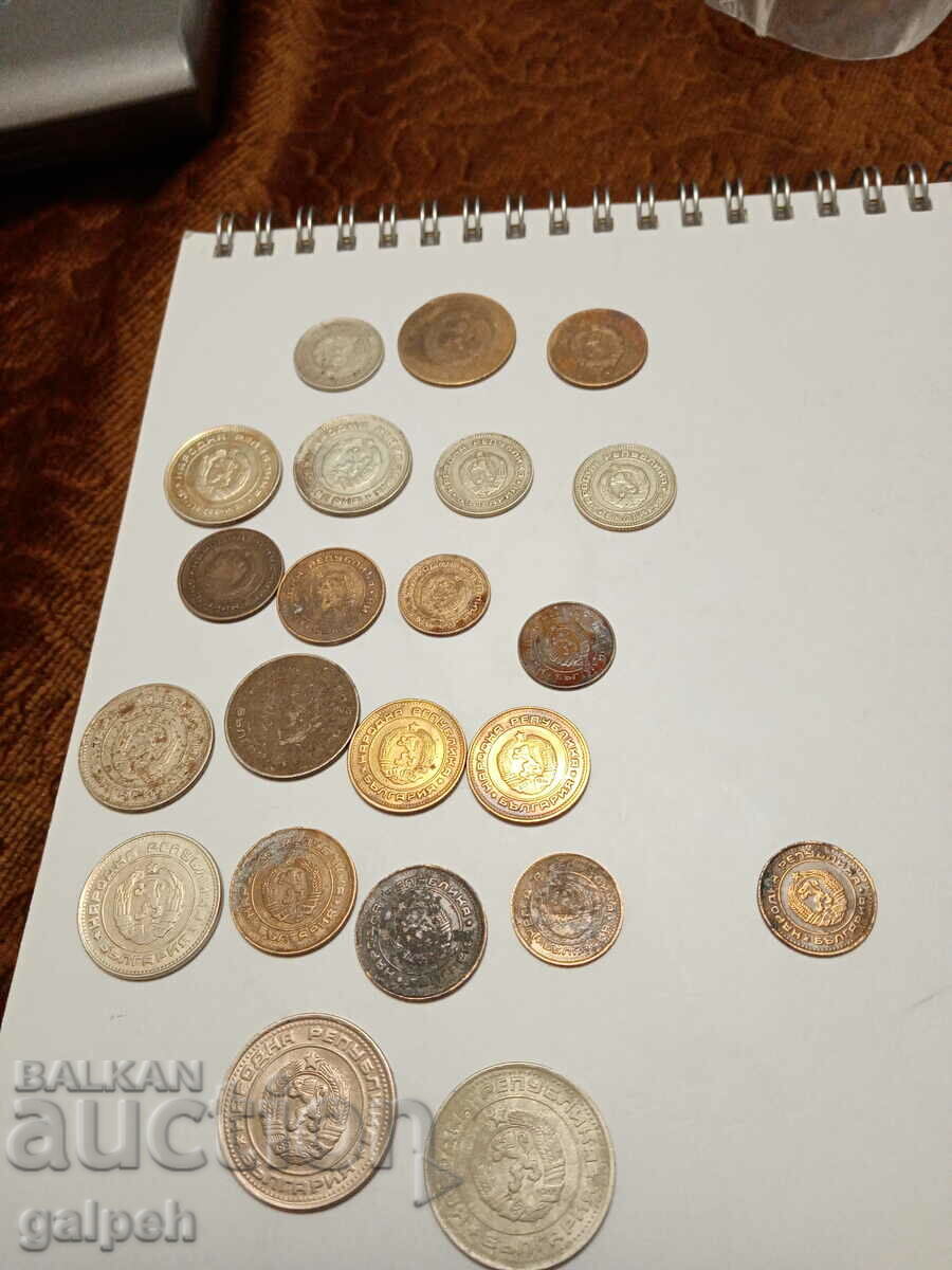 BULGARIA - MIXED LOT - 1962,74,88,89,90 - 22 pcs. - BGN 4.5. - 6 BULGARIA - MIXED LOT - 1962,74,88,89,90 - 22 pcs. - BGN 4.5. - 6