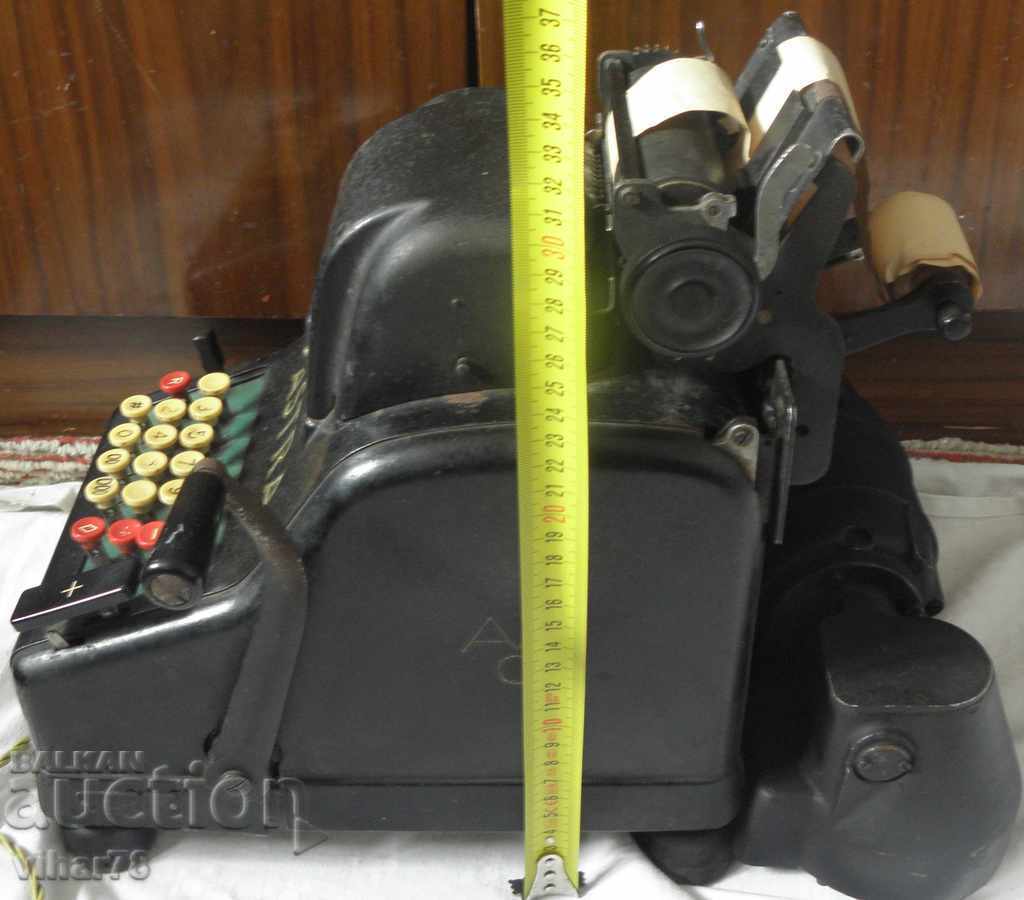 Доставка на Стара Немска Сметачна машина-astra Доставка на Стара Немска Сметачна машина-astra