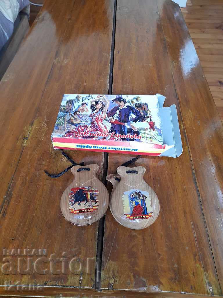 Old castanets with price 30.00 BGN | € 15.34 Old castanets with price 30.00 BGN | € 15.34