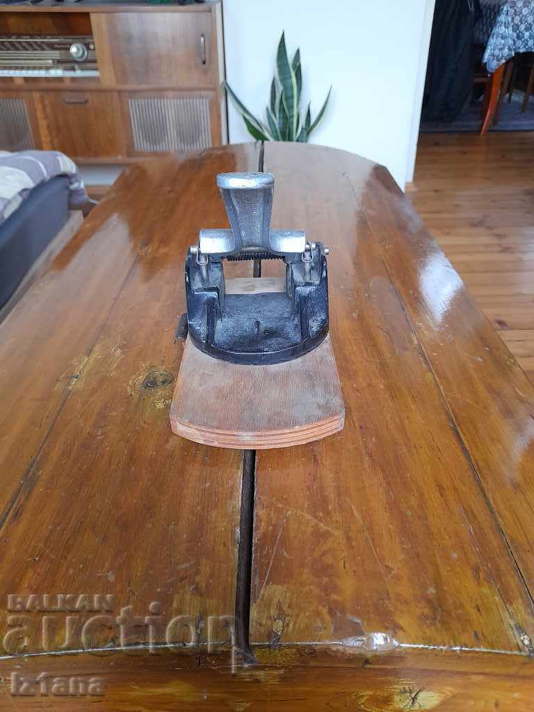 Old punch with price 22.00 BGN | € 11.25