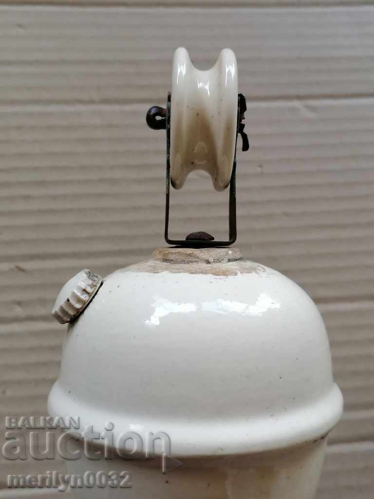 Delivery of Heavy porcelain antique chandelier gas lamp candelabra Delivery of Heavy porcelain antique chandelier gas lamp candelabra