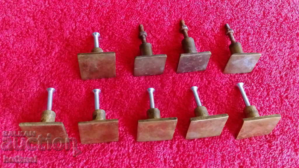 Old metal bronze brass handles for furniture cabinet 9 pcs Old metal bronze brass handles for furniture cabinet 9 pcs