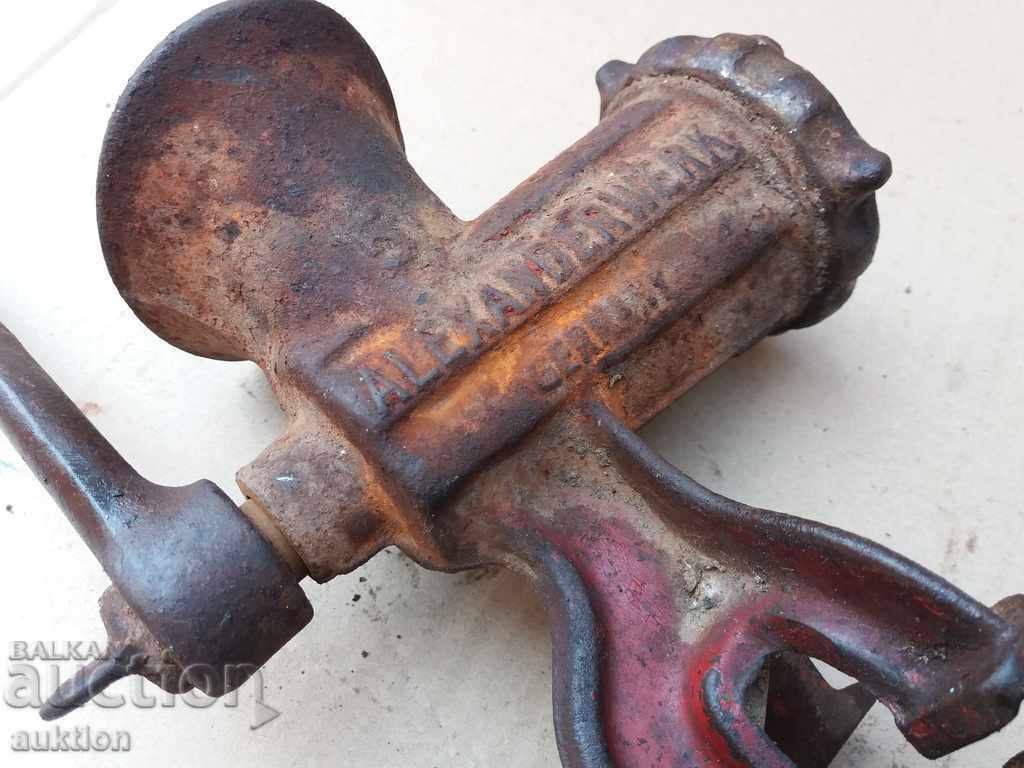 GERMAN MEAT GRINDER, MILL, WORKING - 6 GERMAN MEAT GRINDER, MILL, WORKING - 6